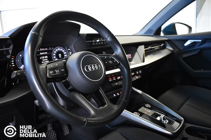 AUDI A3 SPB 30 TDI S tronic Business